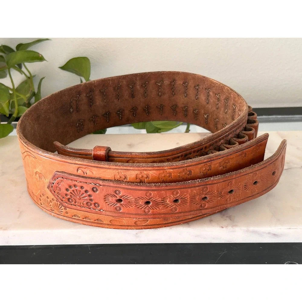 Vintage Tooled Leather Cartridge Belt Western Cowboy Longhorn Cactus 36 Inch